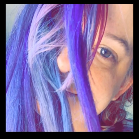 Meet your NEWEST Posher!!! - Picture 5 of 16